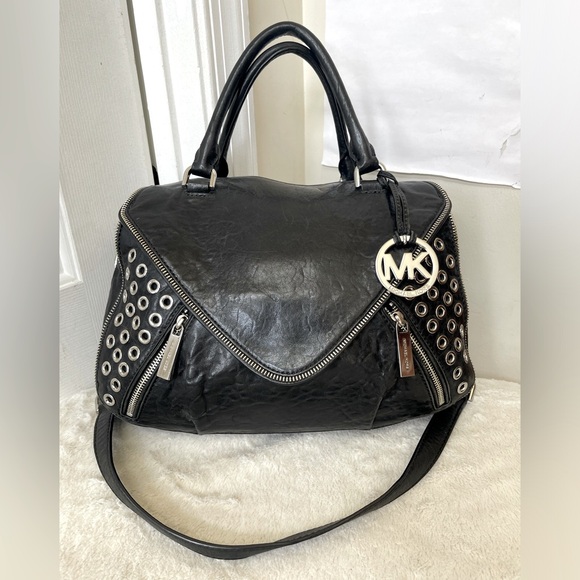 Michael Kors Black Leather Satchel EUC - Picture 9 of 14